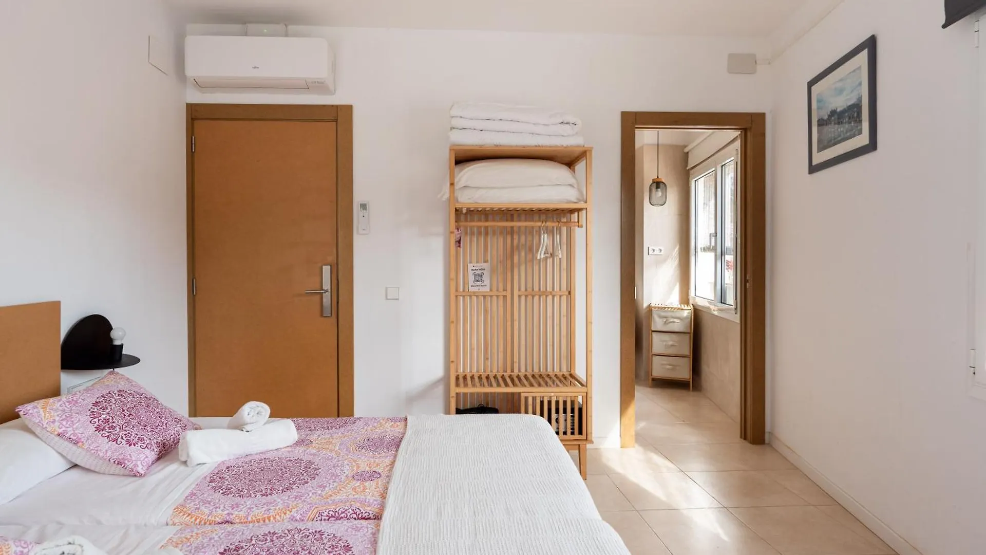 Sitges Beach Hostal Affittacamere