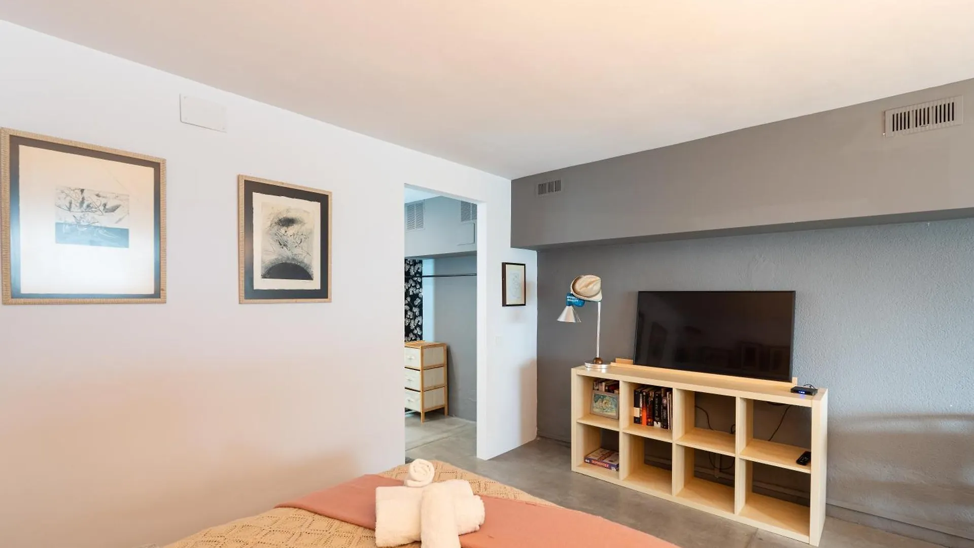 Sitges Beach Hostal Affittacamere